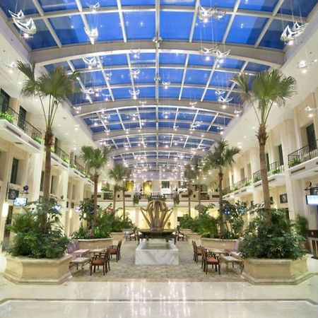 Beijing Jinlong Hotspring Hotel Exterior photo