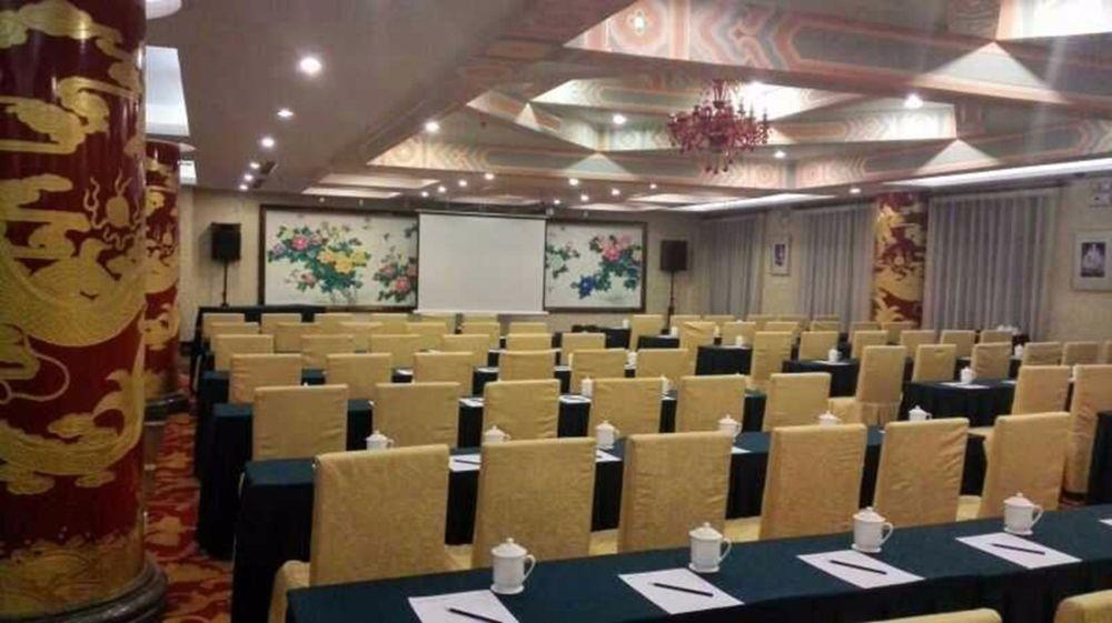 Beijing Jinlong Hotspring Hotel Exterior photo