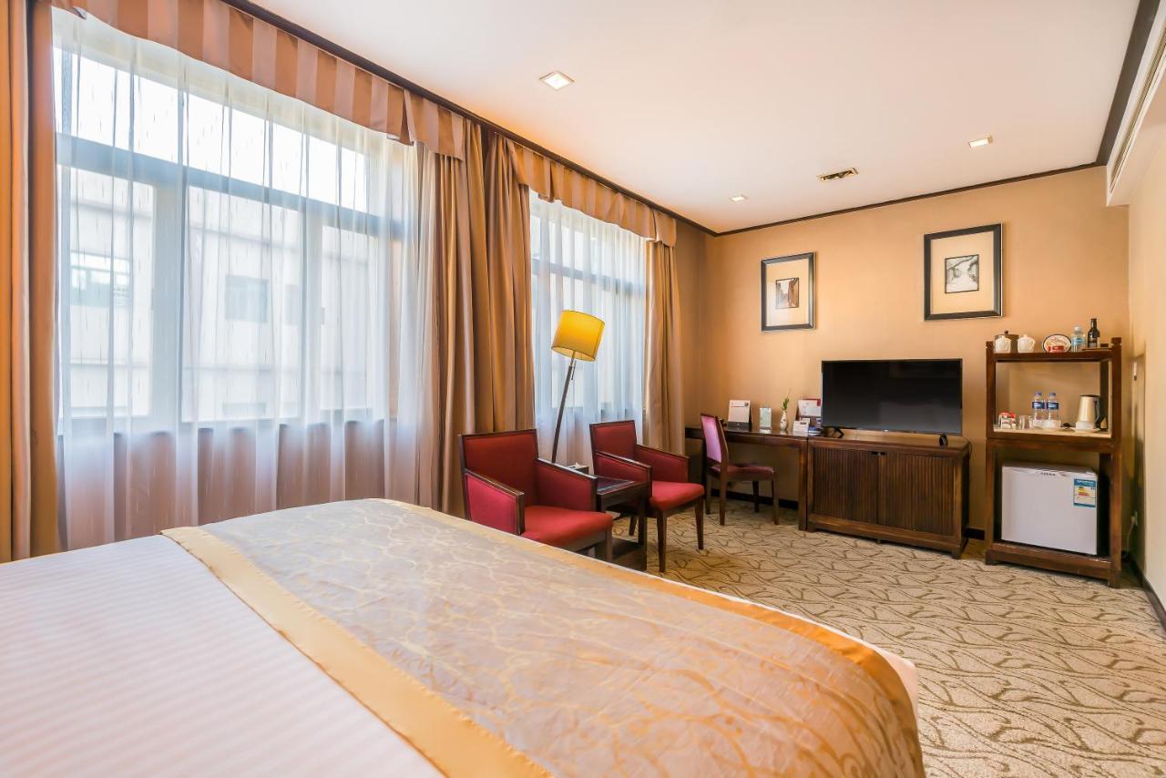 Beijing Jinlong Hotspring Hotel Exterior photo