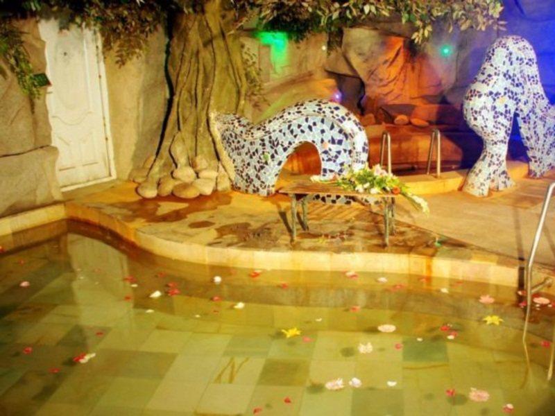 Beijing Jinlong Hotspring Hotel Exterior photo