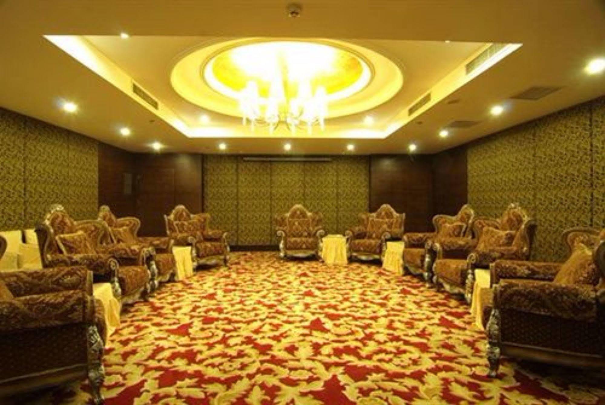 Beijing Jinlong Hotspring Hotel Exterior photo