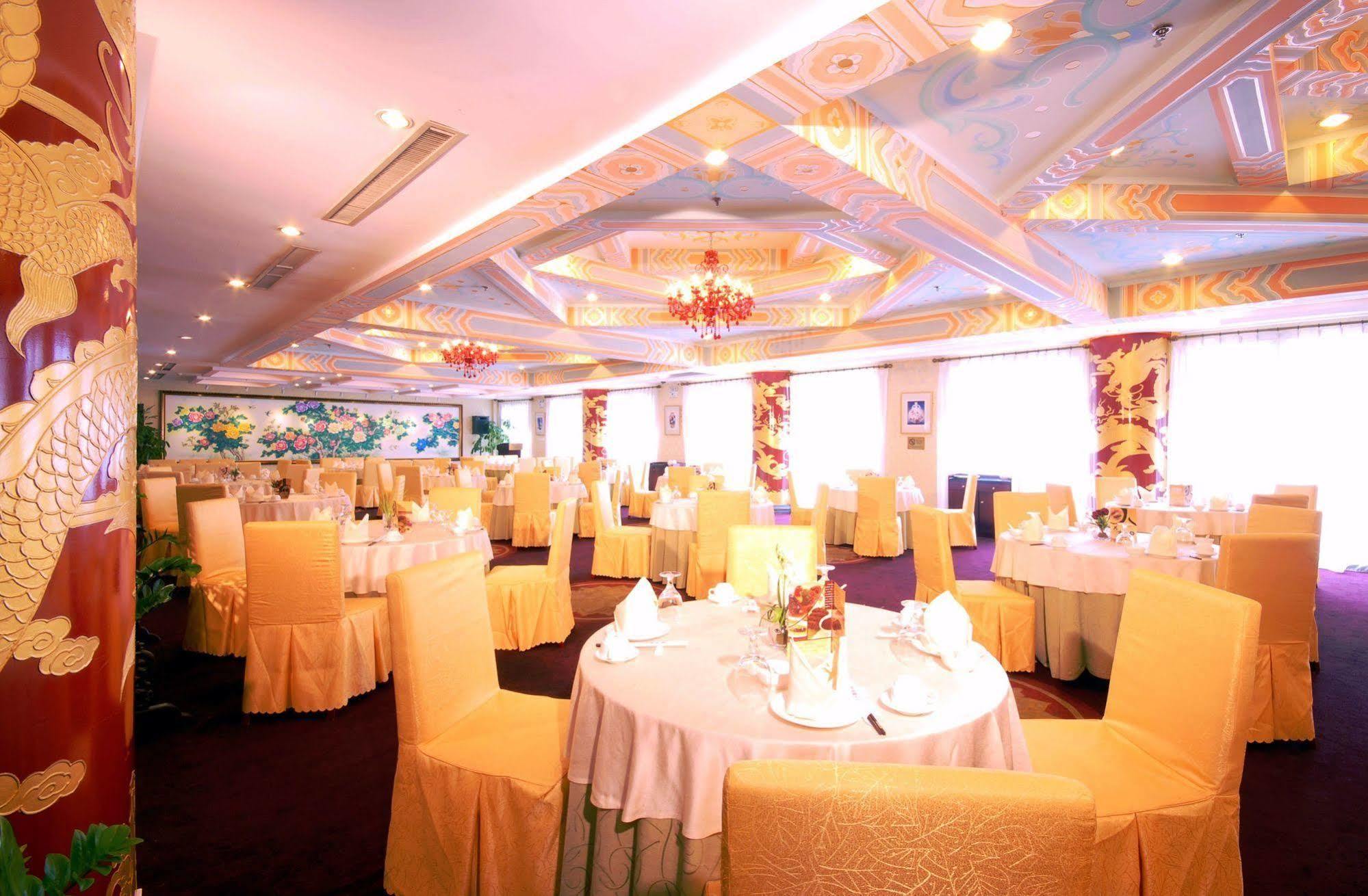 Beijing Jinlong Hotspring Hotel Exterior photo